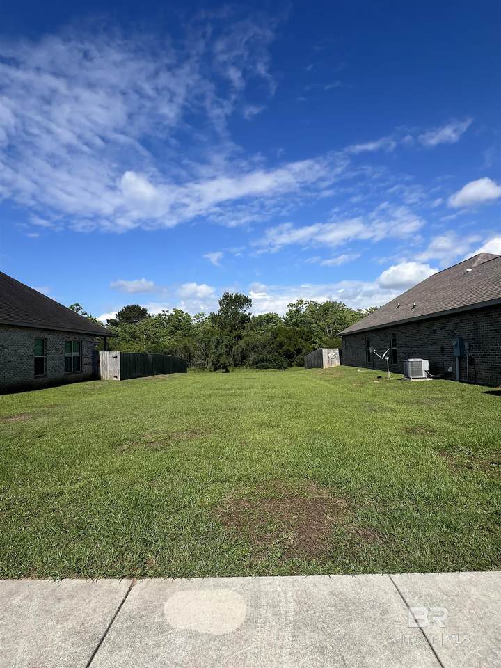 6041 Waterford Drive - Photo 1