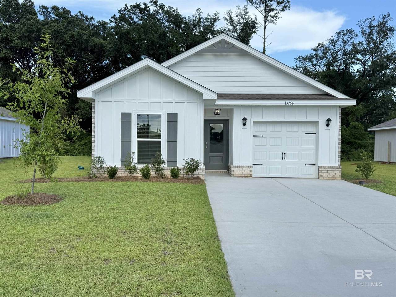13756 Shea Circle - Photo 1
