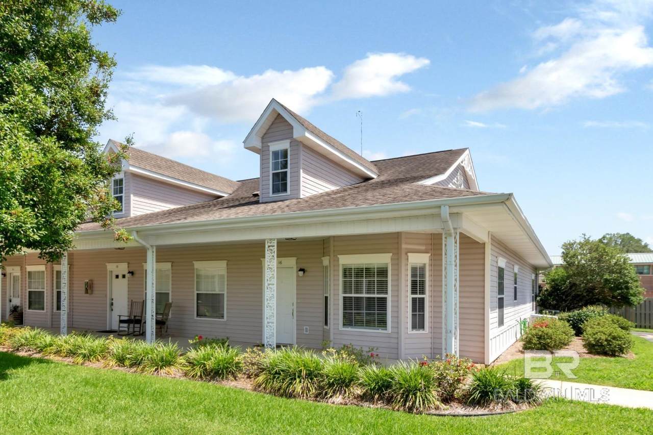 102 Courthouse Drive - Photo 1