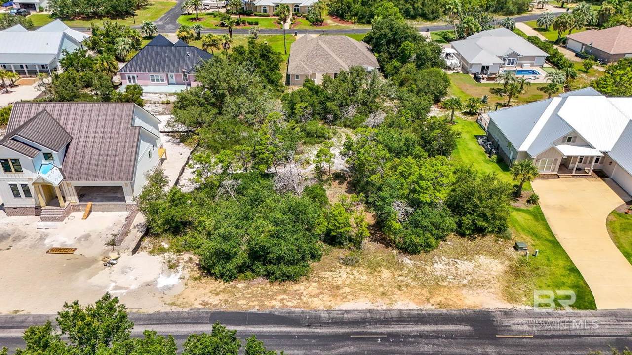 31279 Oak Drive - Photo 1