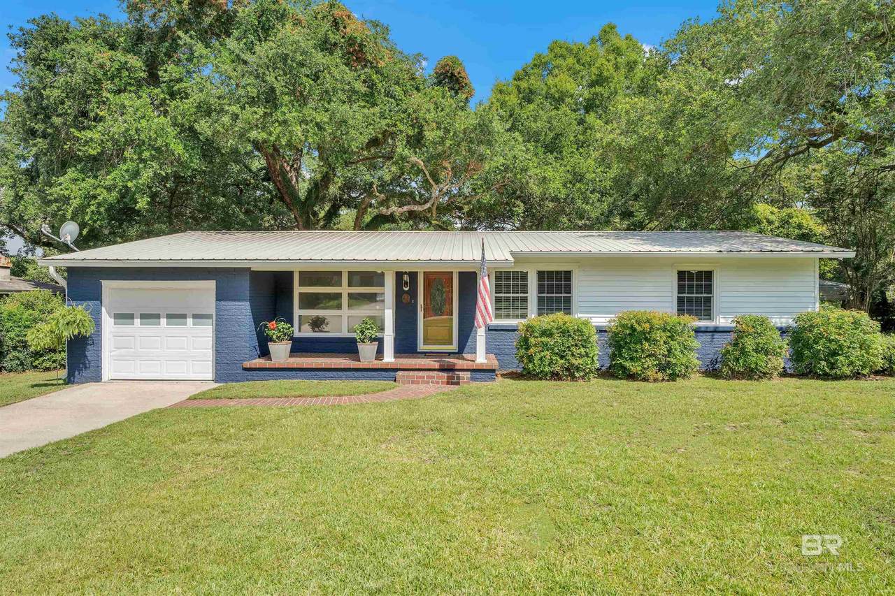 252 Bayview Street - Photo 1