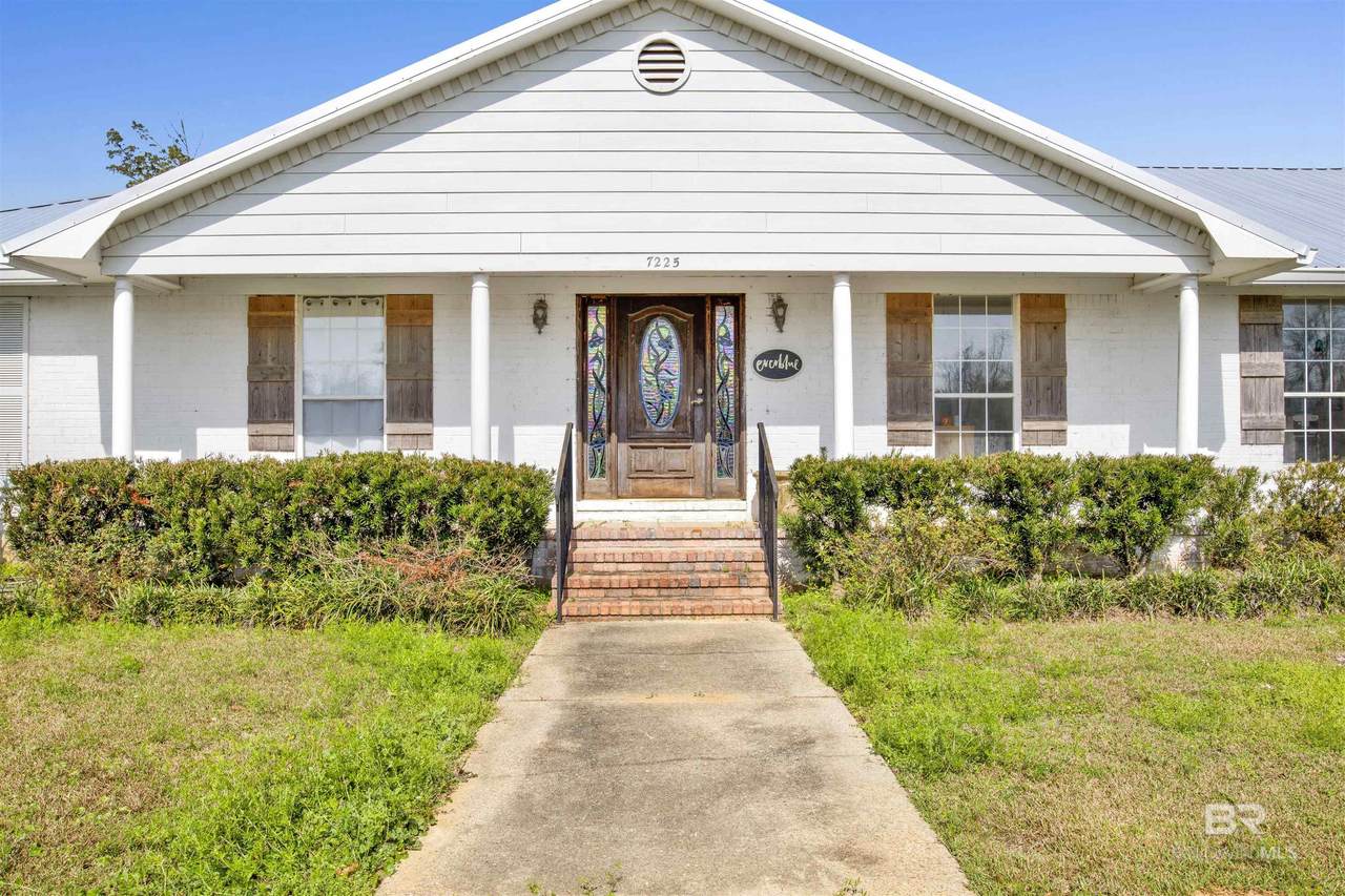 7225 Yenne Lane - Photo 1