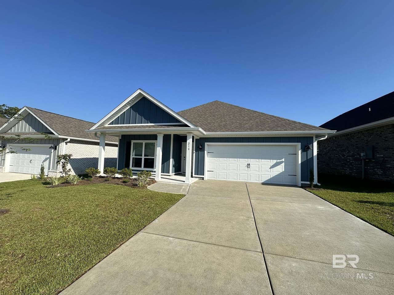 219 Hudson Loop - Photo 1