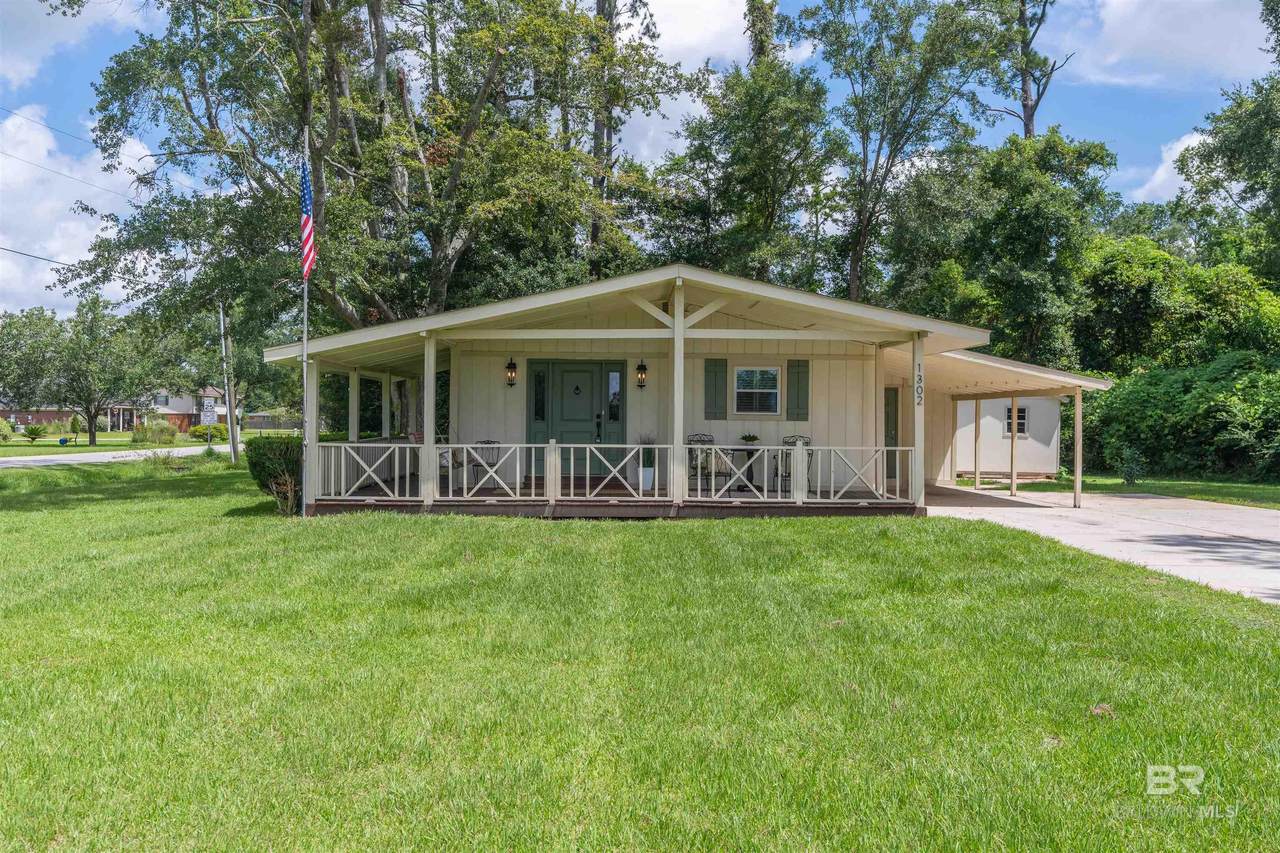 1302 Alston Street - Photo 1