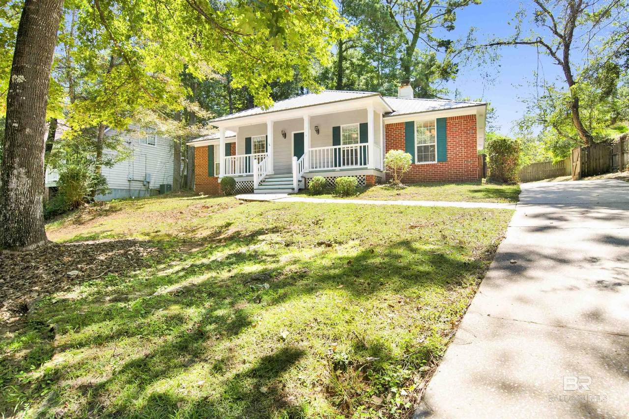 153 Worchester Drive - Photo 1