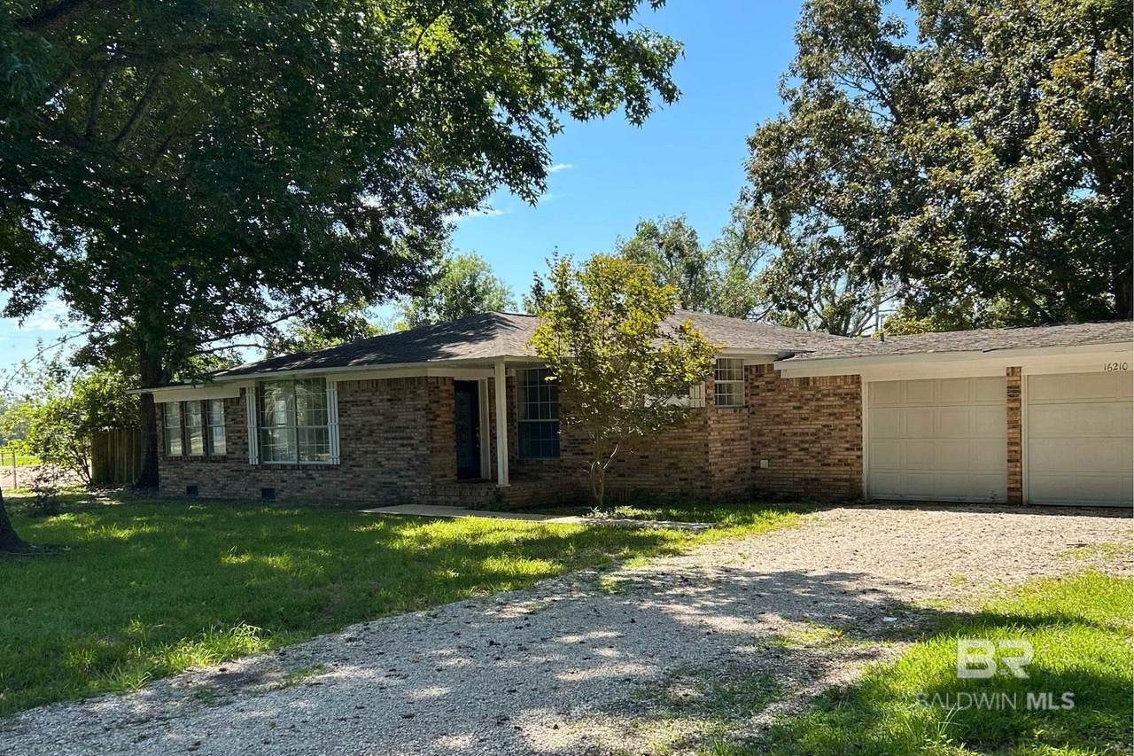 16210 4th Avenue - Photo 1