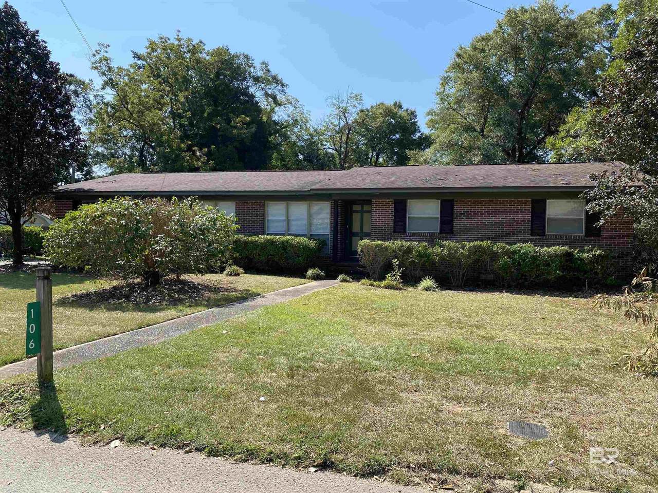 106 Terry Drive - Photo 1