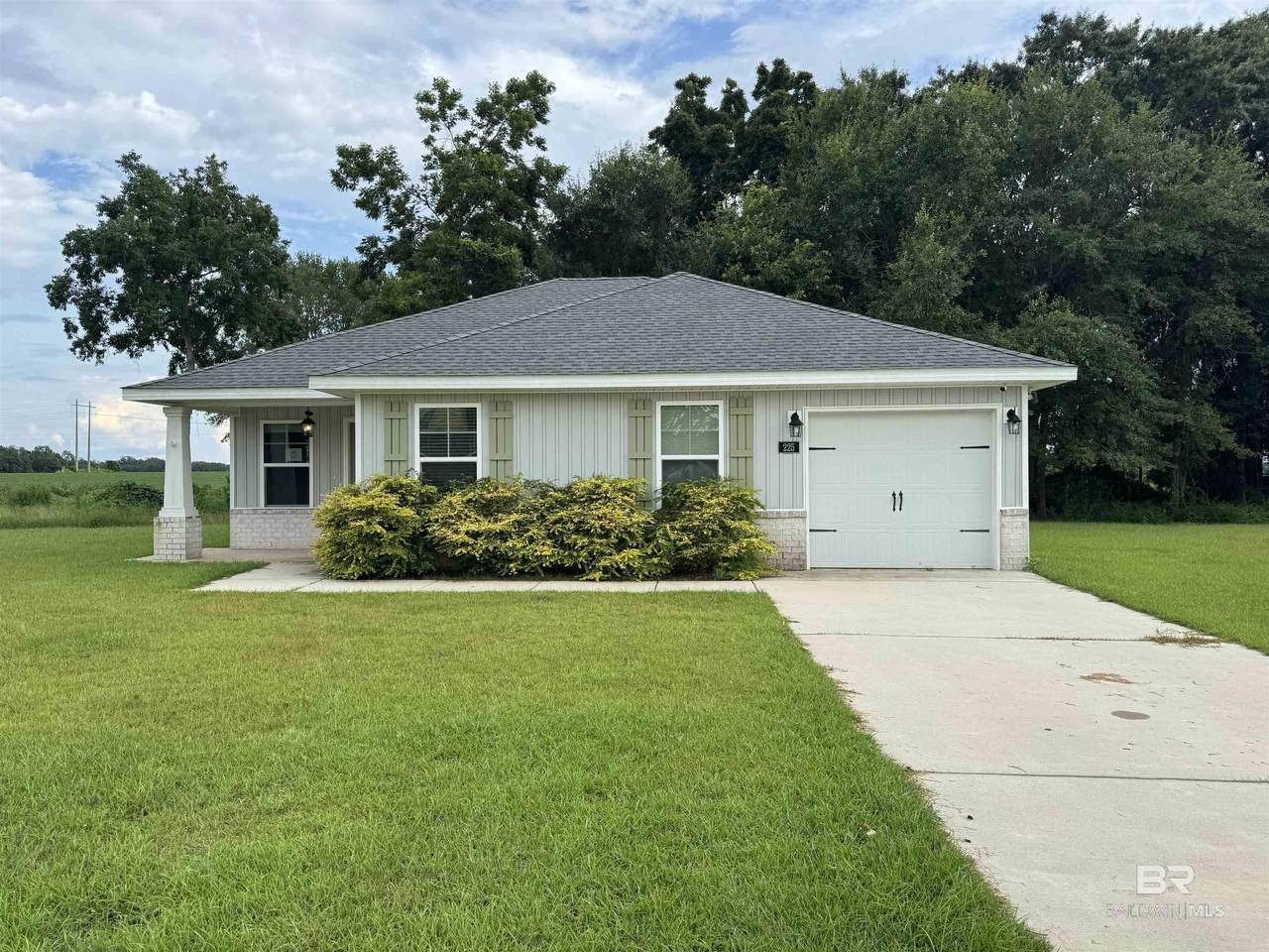 225 Saint Stephens Court - Photo 1