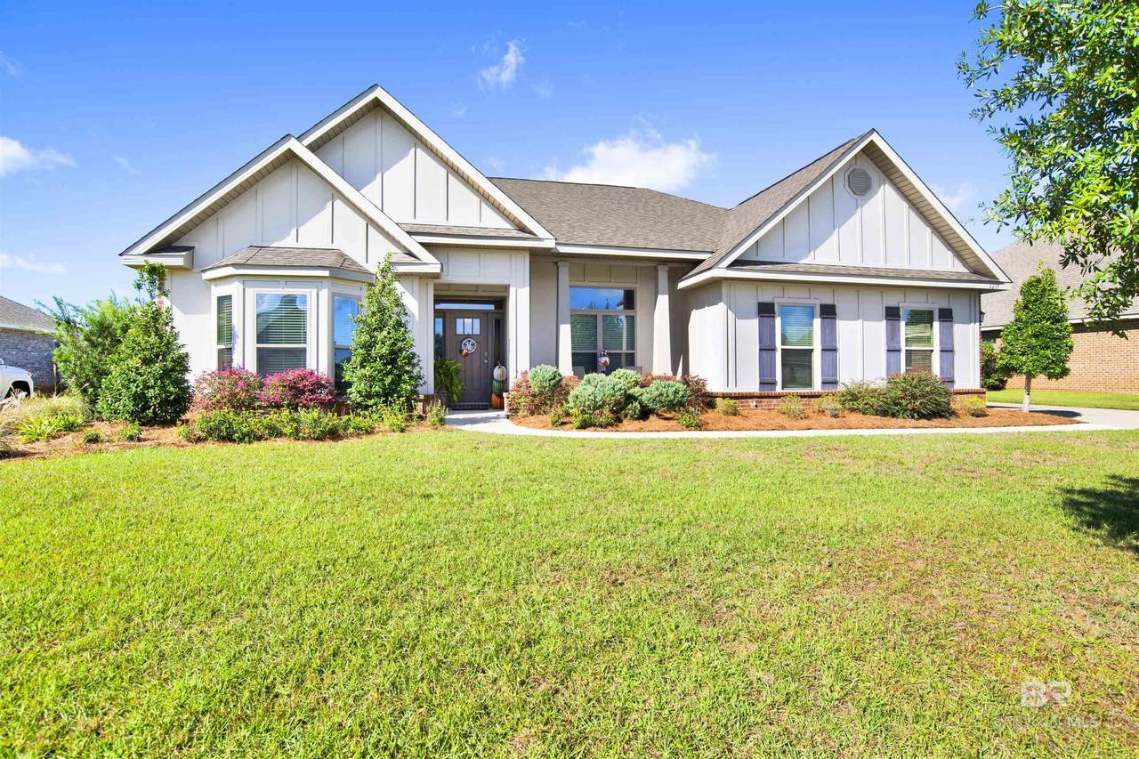 4207 Inverness Circle - Photo 1
