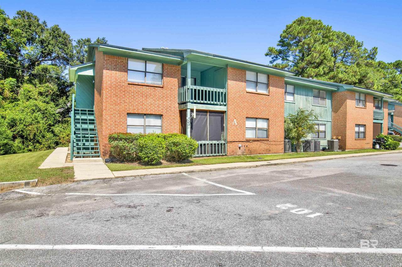 500 Grant Street - Photo 1