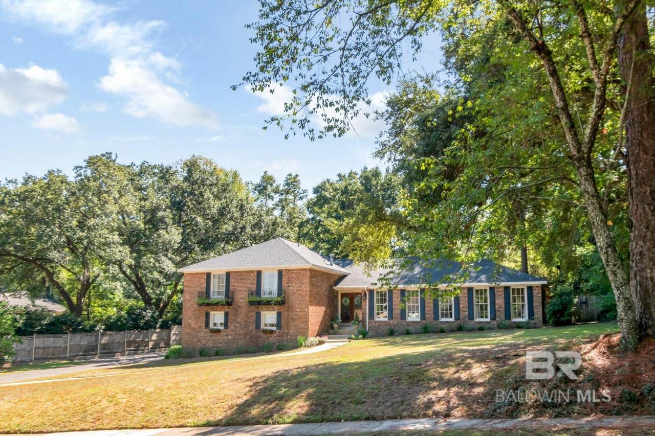 5911 Shenandoah Road - Photo 1