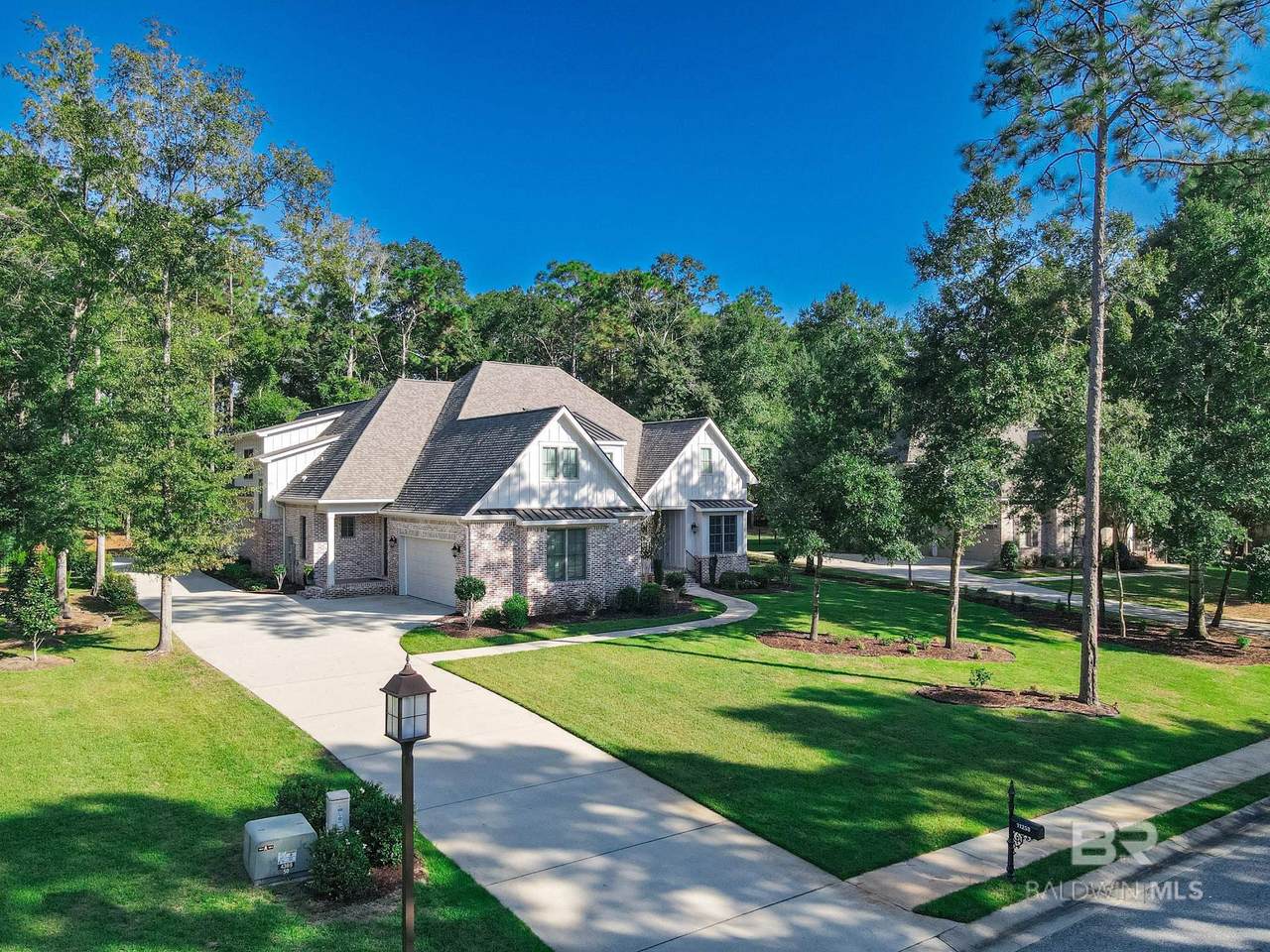 11258 Redfern Road - Photo 1