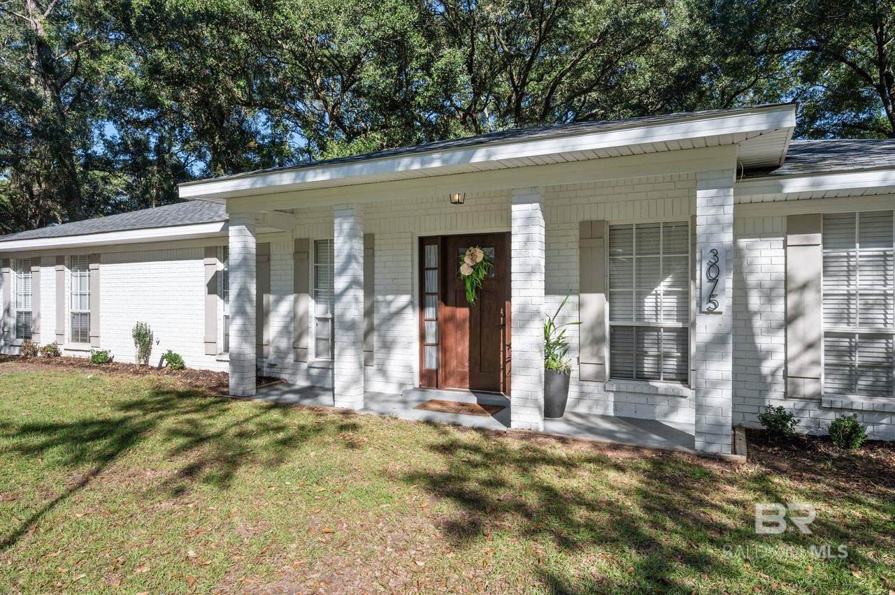 3075 Longleaf Drive - Photo 1