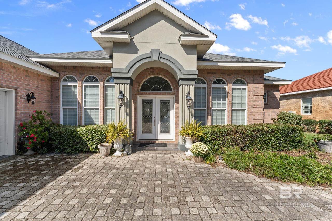 313 Peninsula Boulevard - Photo 1