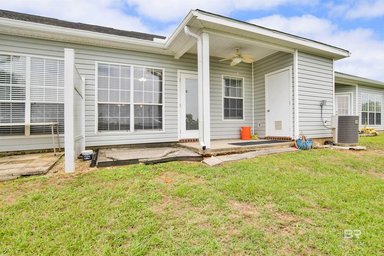 2651 Juniper Street - Photo 1