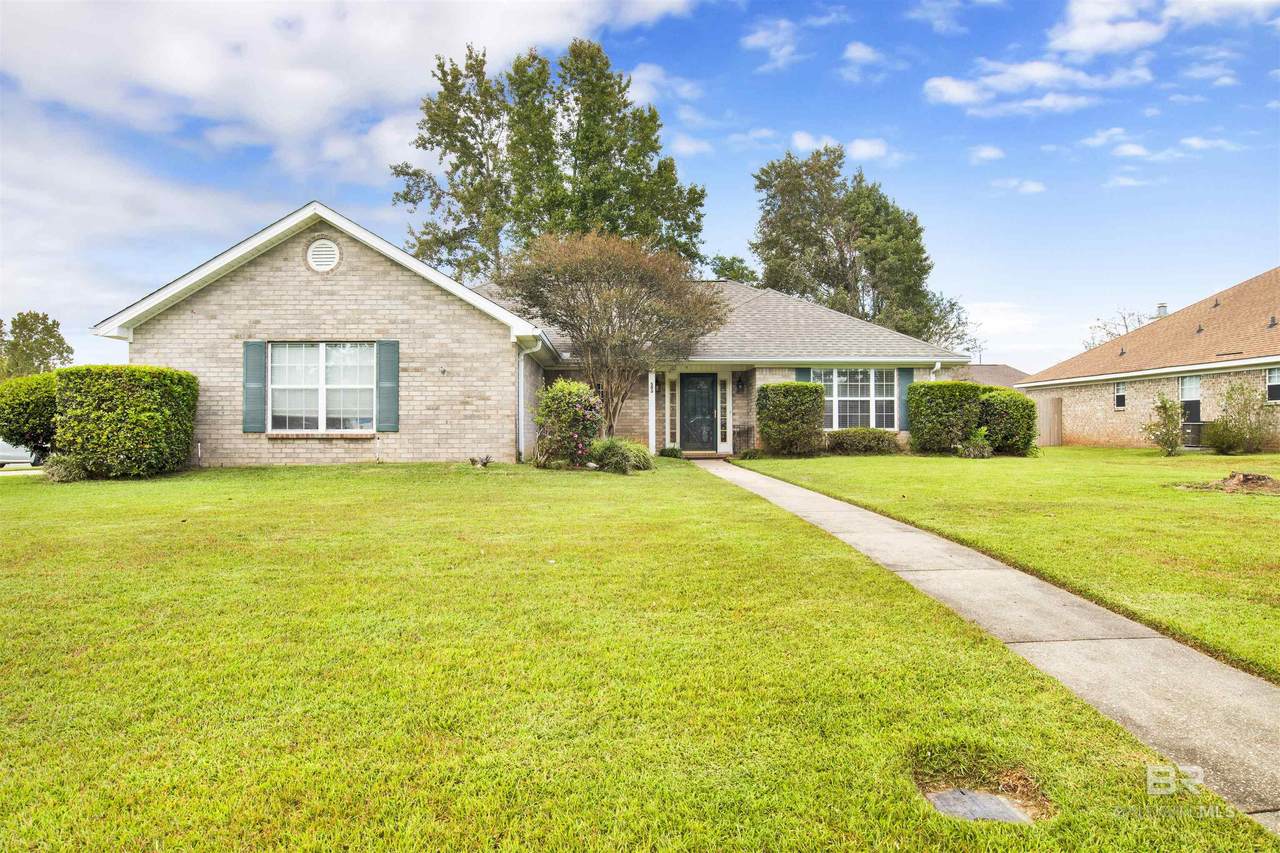 503 Meadow Lane - Photo 1
