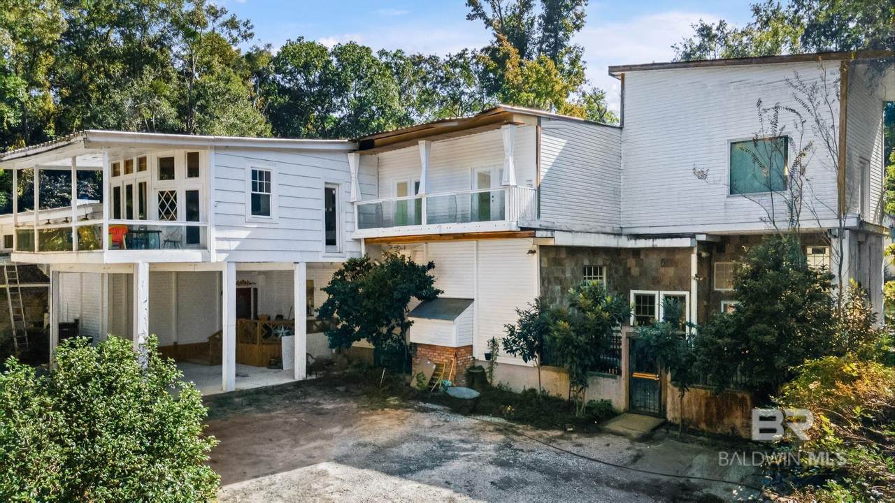 23782 Main Street - Photo 1