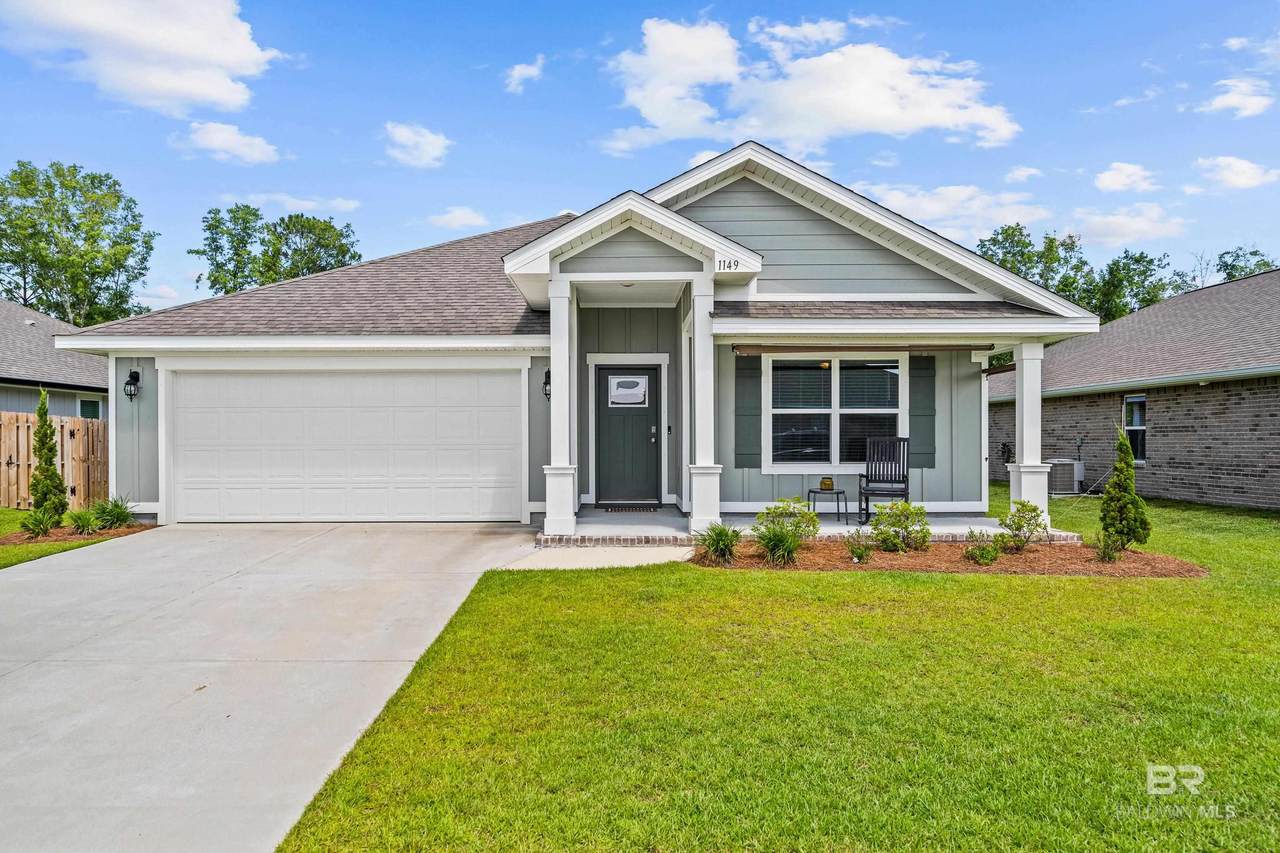 1149 Hayward Loop - Photo 1