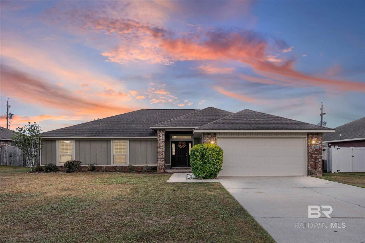 15374 Paddington Drive - Photo 1