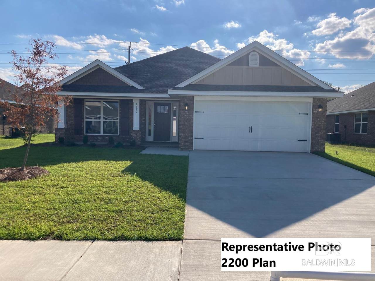 652 Mayflower Drive - Photo 1