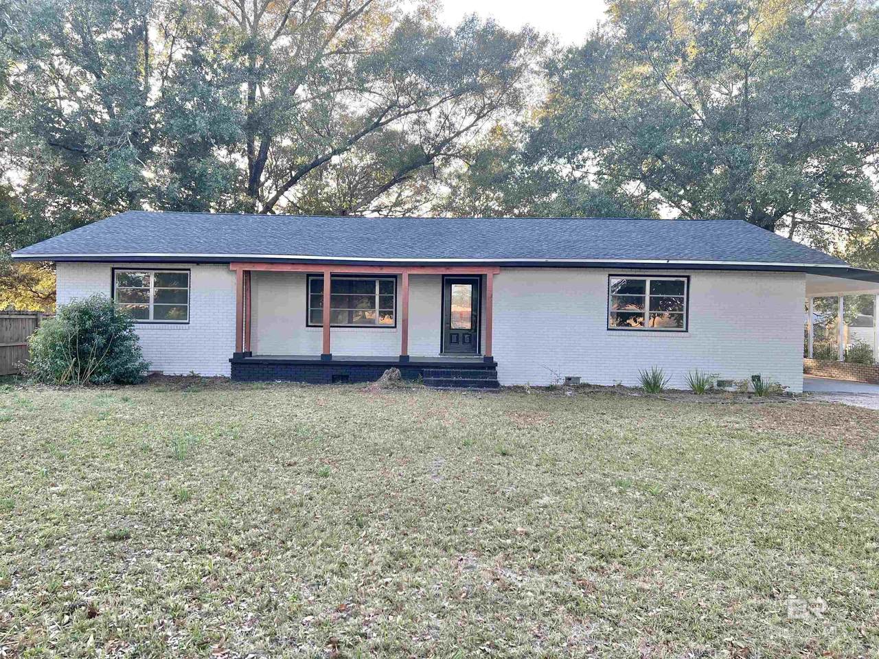 847 Sidney E Manning Boulevard - Photo 1