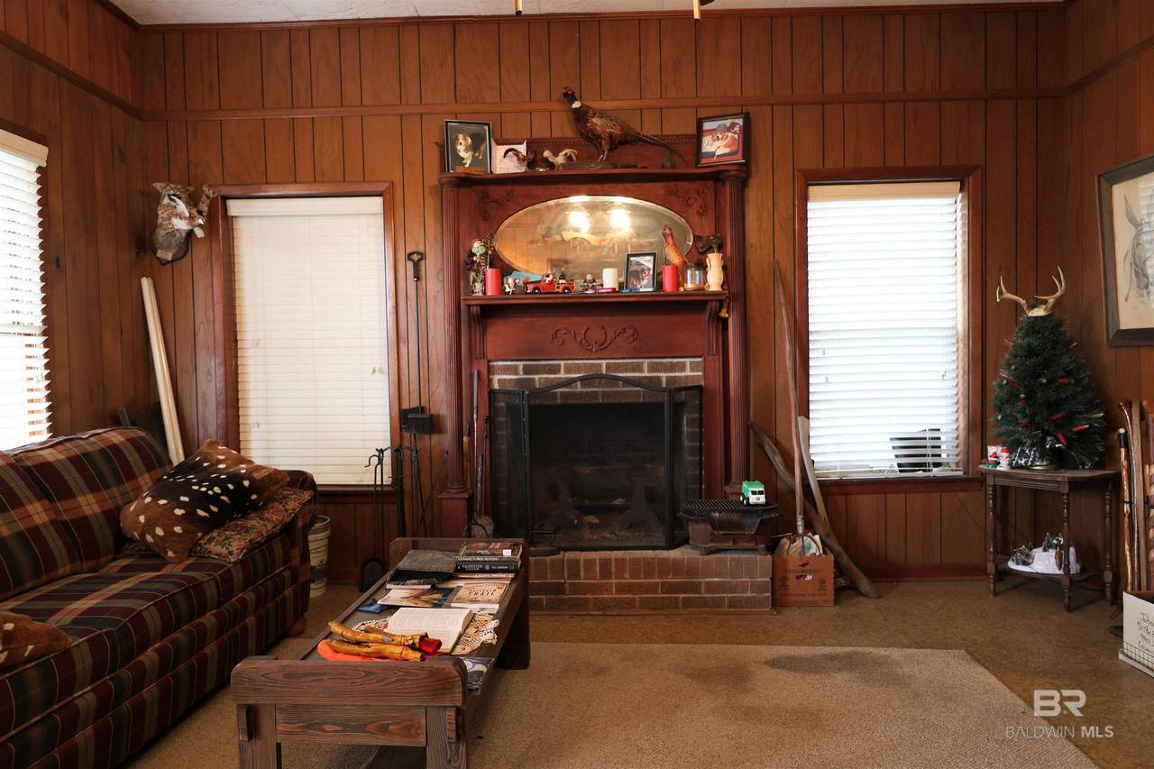 https://bt-photos.global.ssl.fastly.net/baldwin/1280_boomver_1_388582-2.jpg