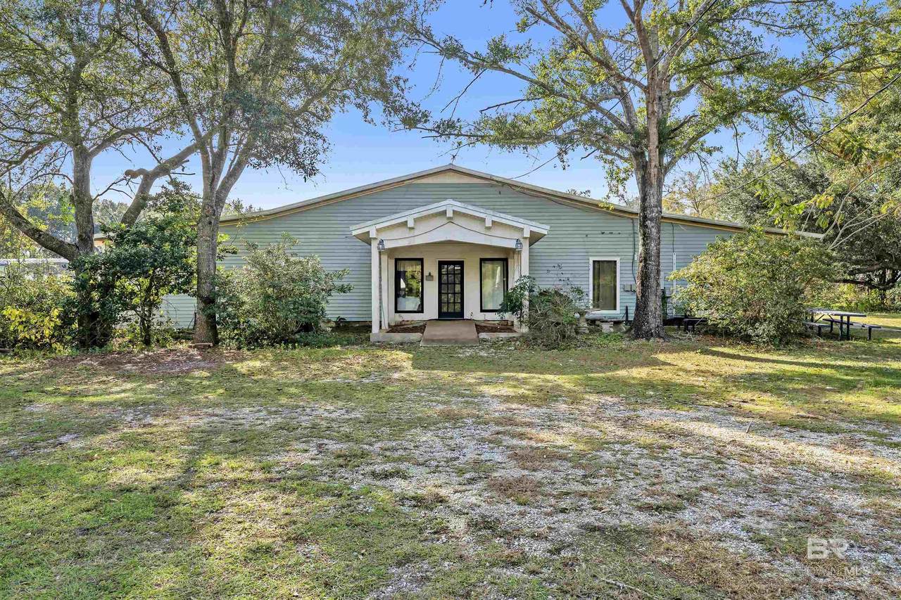 10090 Us Highway 98 - Photo 1