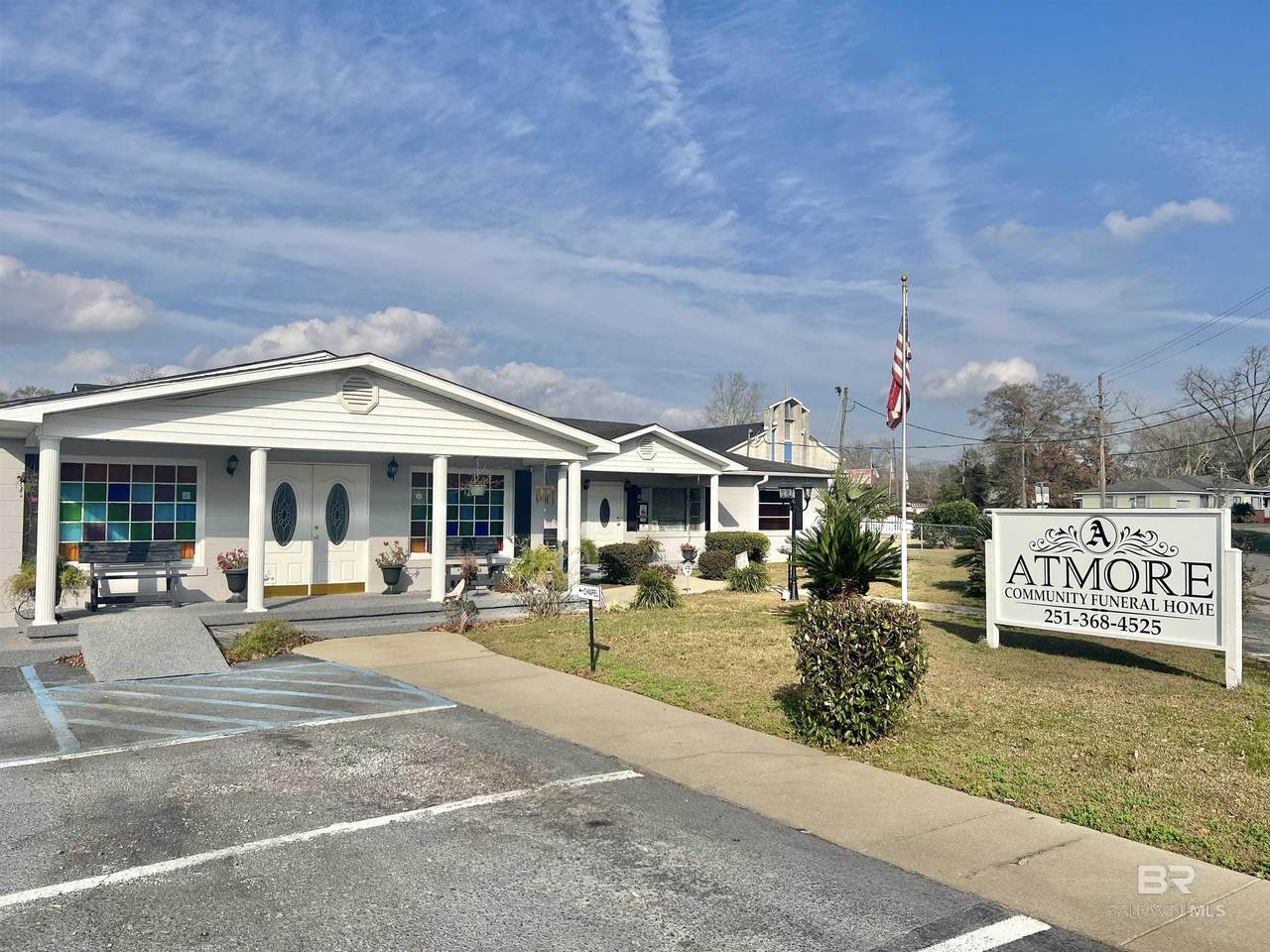 149 Carver Avenue - Photo 1