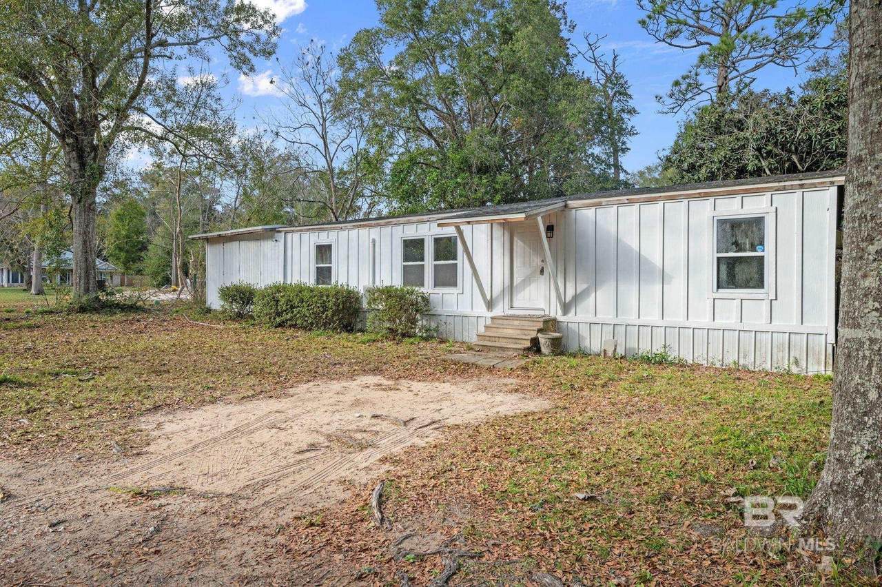 14660 School Street - Photo 1