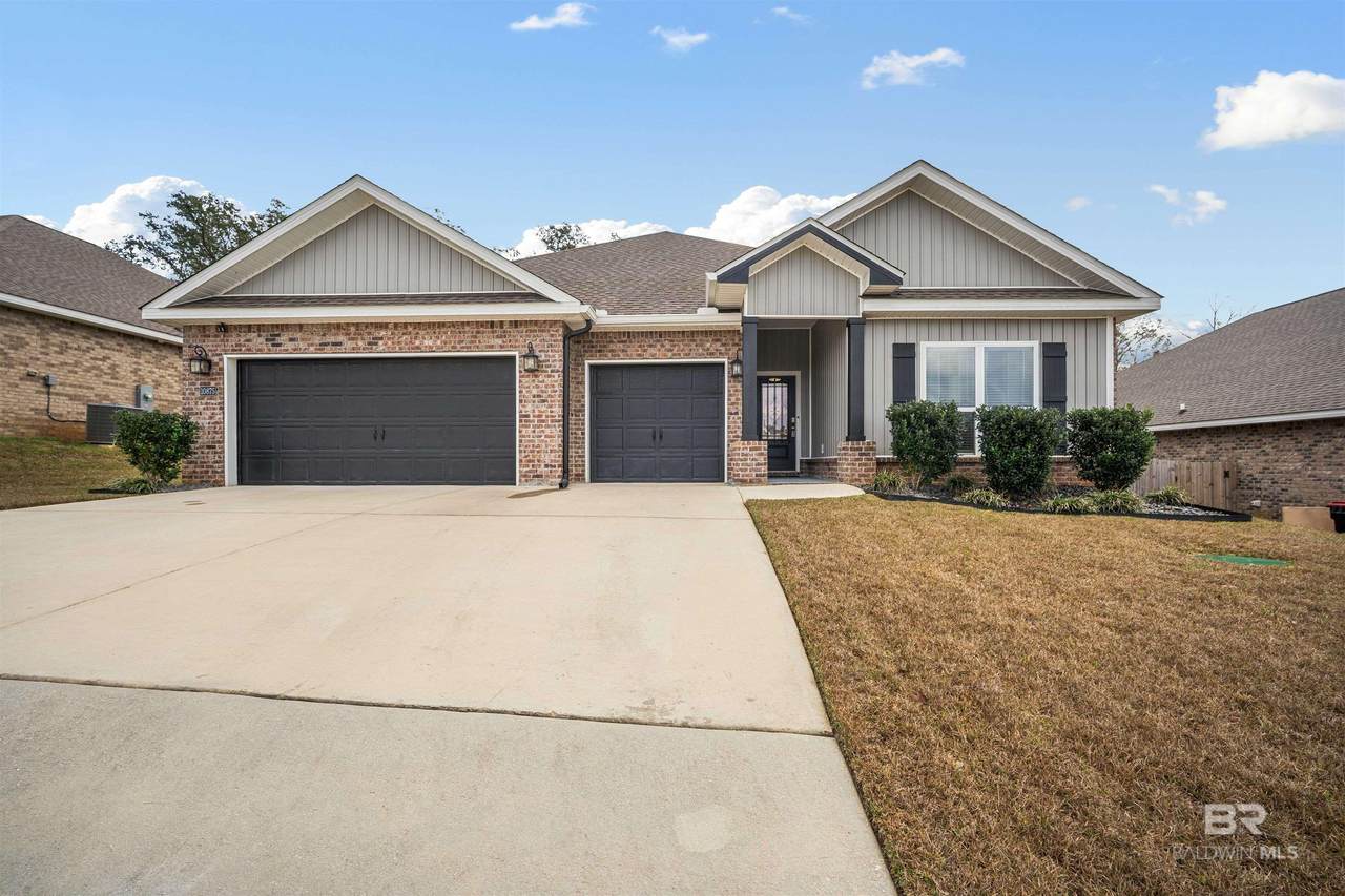 10875 Sierra Estates Drive - Photo 1