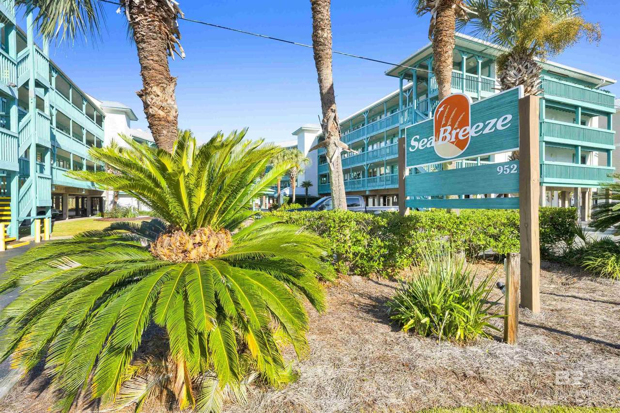 952 West Beach Boulevard - Photo 1