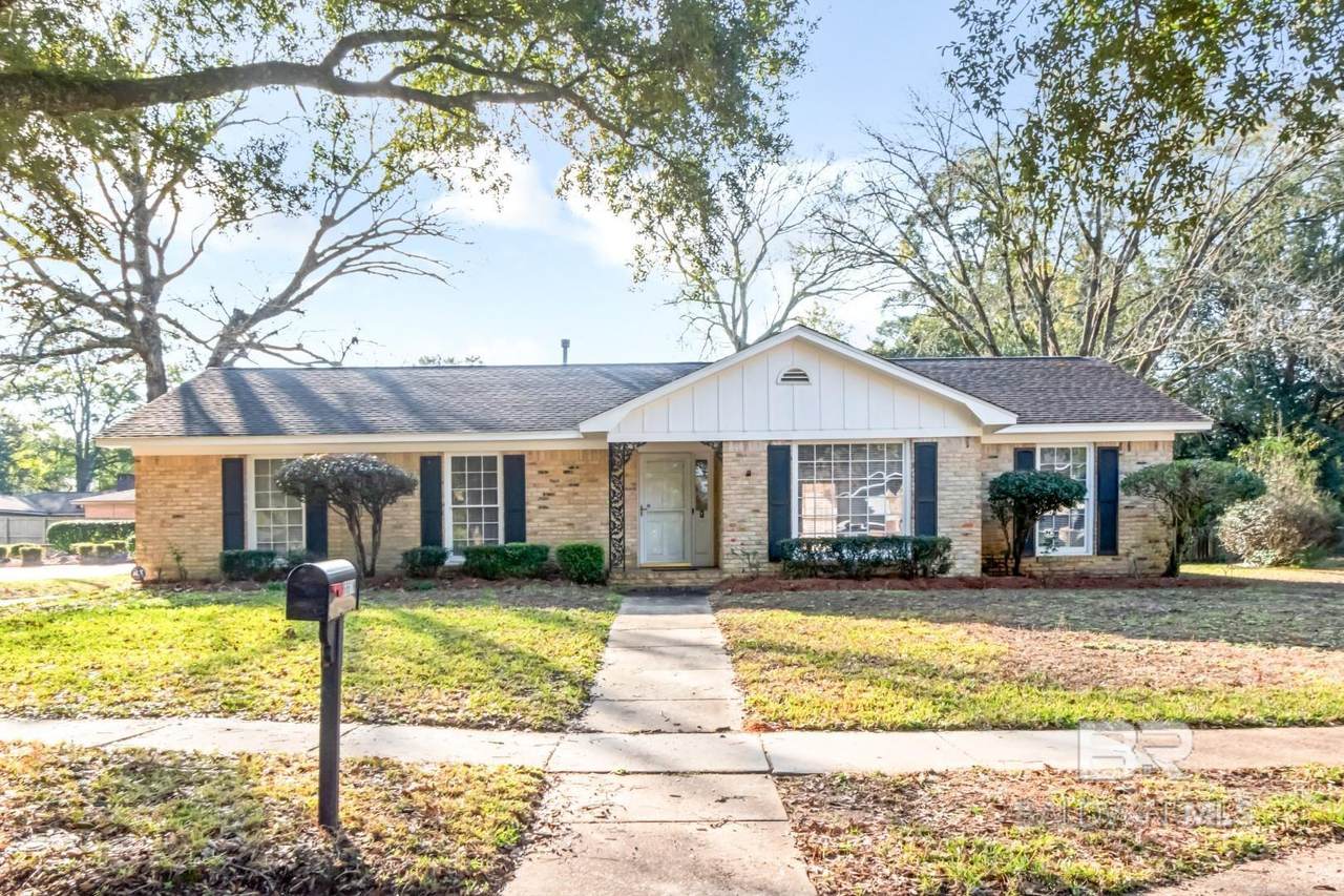 6661 Hounds Run - Photo 1