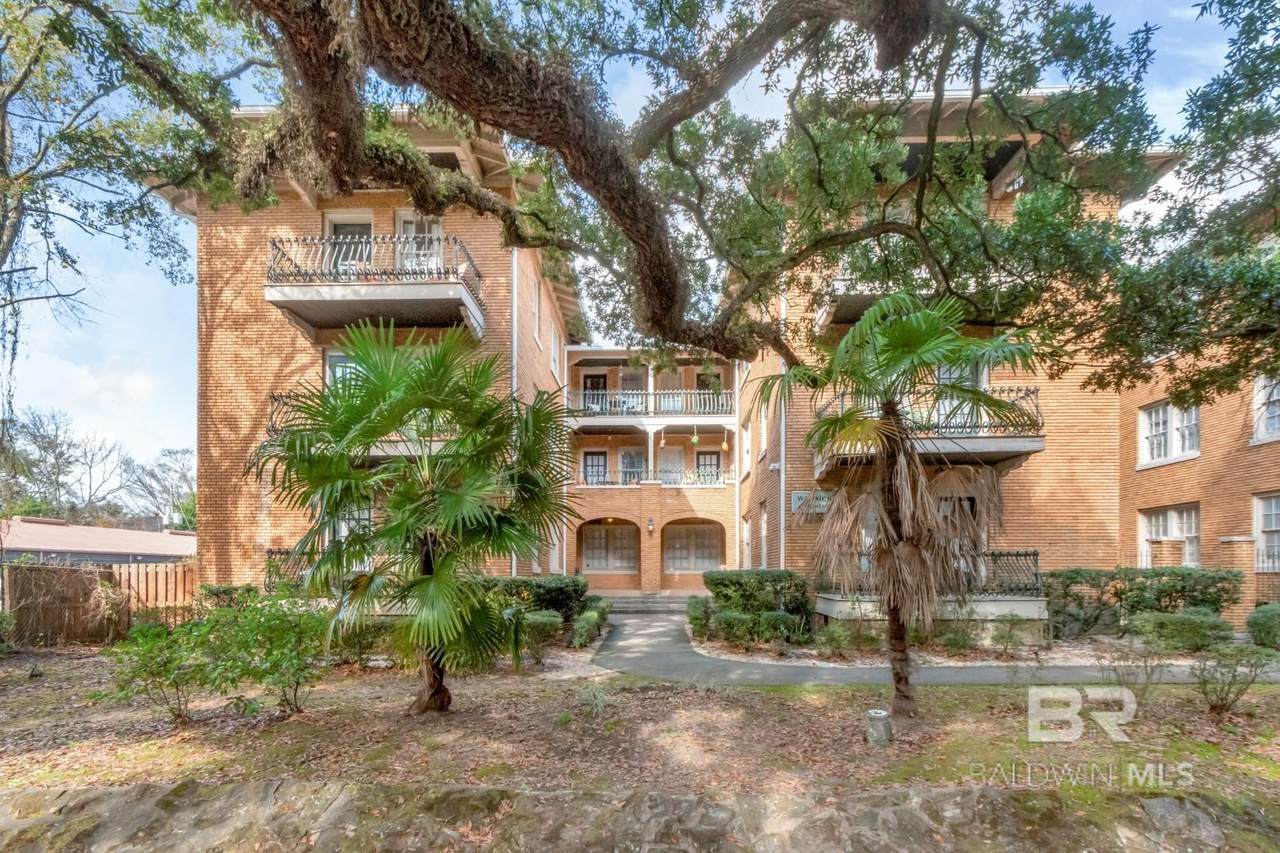 1602 Government Street - Photo 1