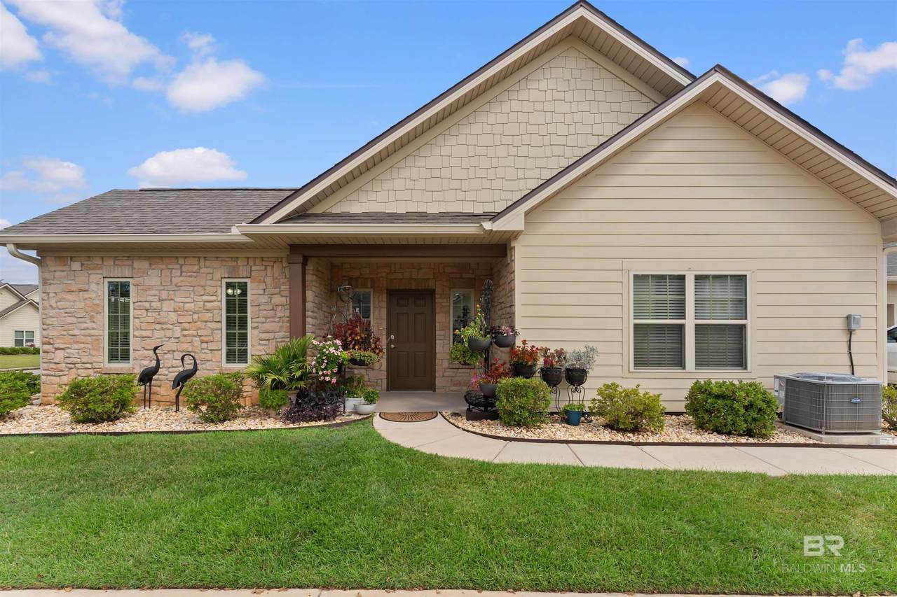 903 Holmes Avenue - Photo 1