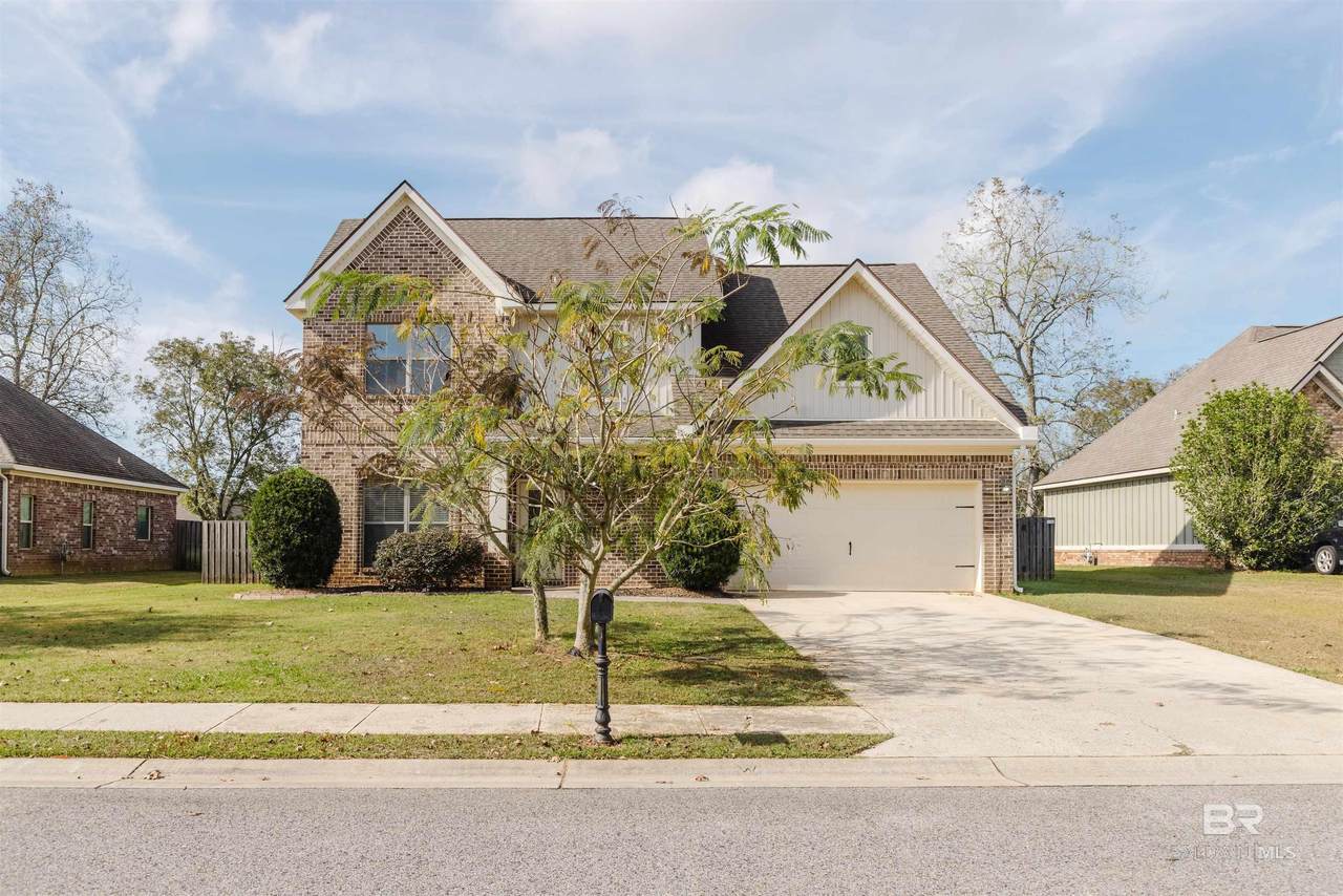 8813 Bainbridge Drive - Photo 1