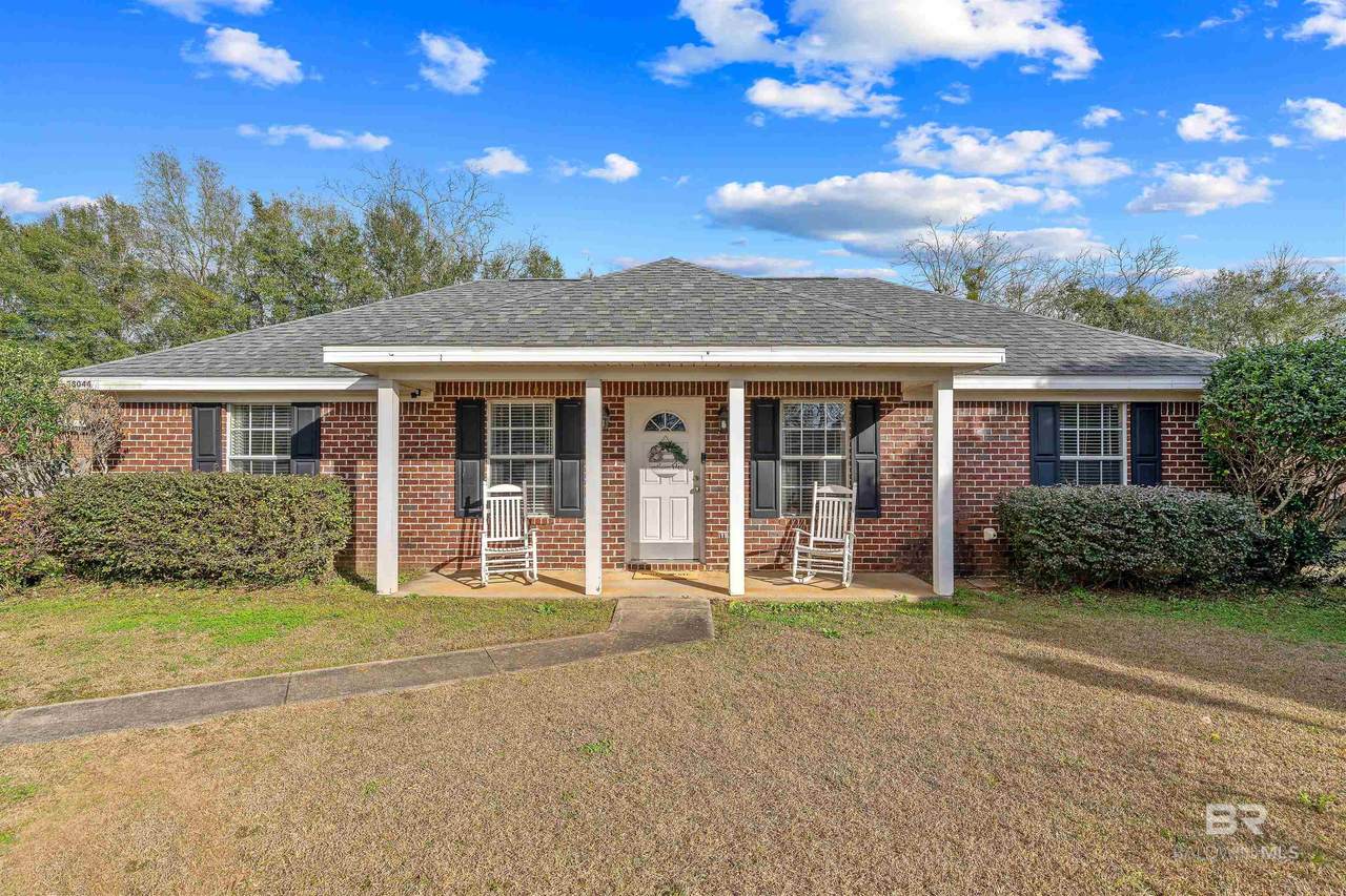 28044 Landmark Avenue - Photo 1