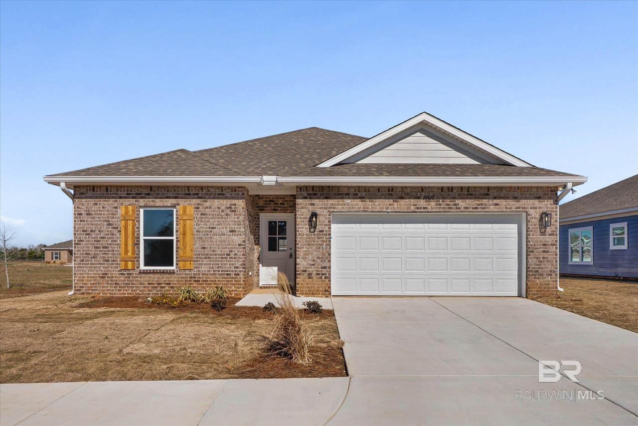 19617 Amberley Road - Photo 1