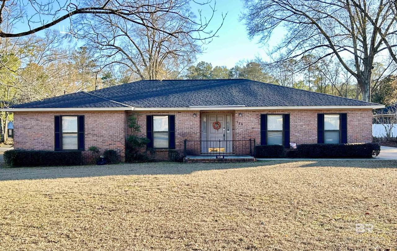 118 Woodmere Drive - Photo 1