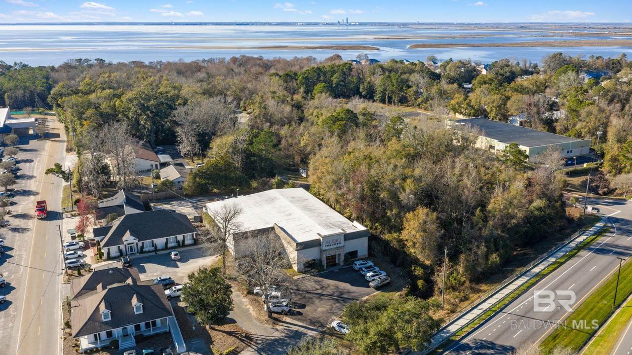 28007 Highway 98 - Photo 1