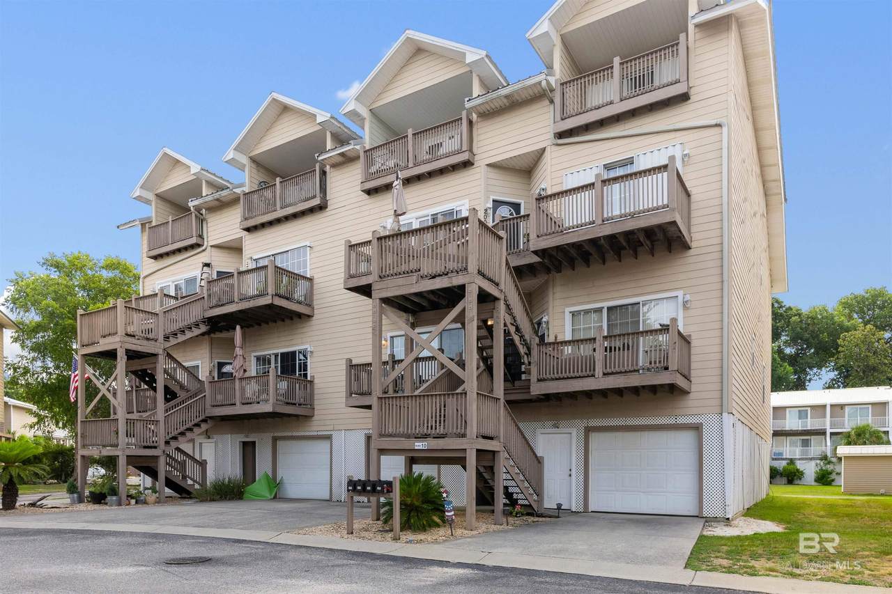 4 Yacht Club Drive - Photo 1