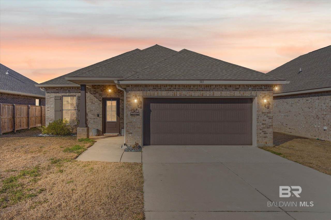 583 Crackwillow Avenue - Photo 1