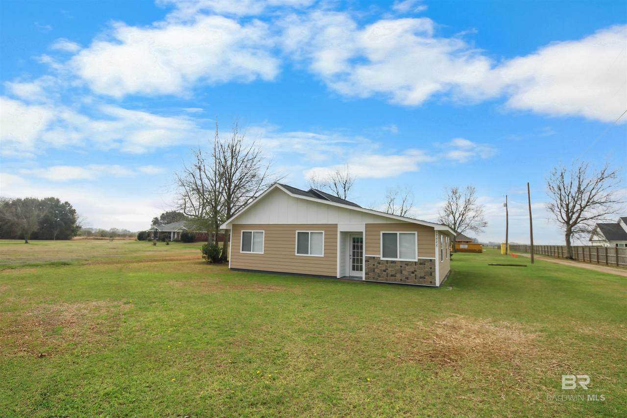 17622 Brewer Road - Photo 1