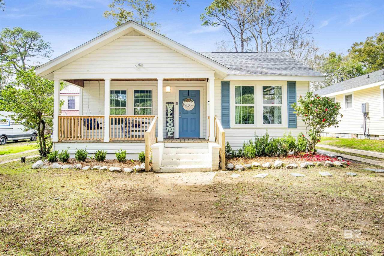 160 Westwood Street - Photo 1