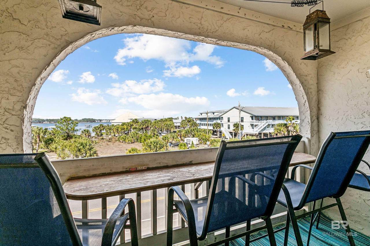 930 Beach Boulevard - Photo 1