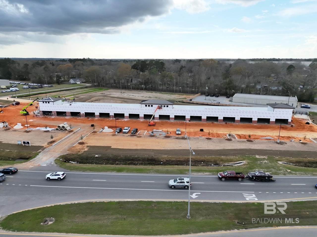 1100 Us Highway 31 - Photo 1