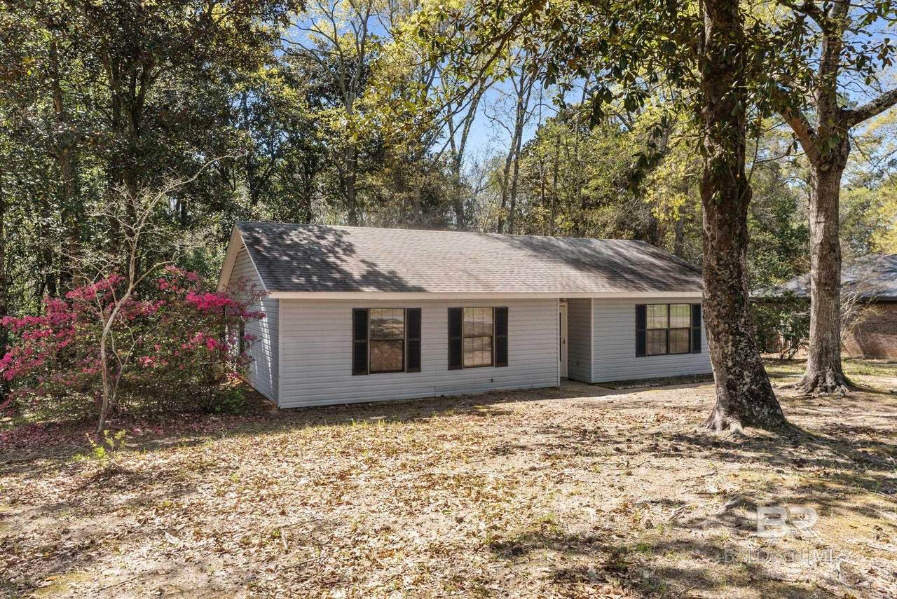 5670 Woodchase Boulevard - Photo 1