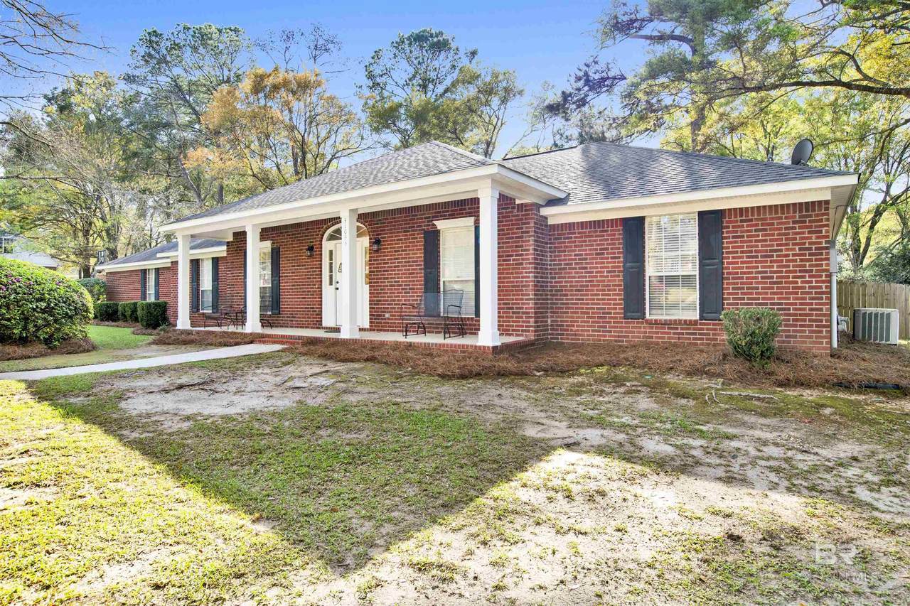 31033 Wakefield Drive - Photo 1