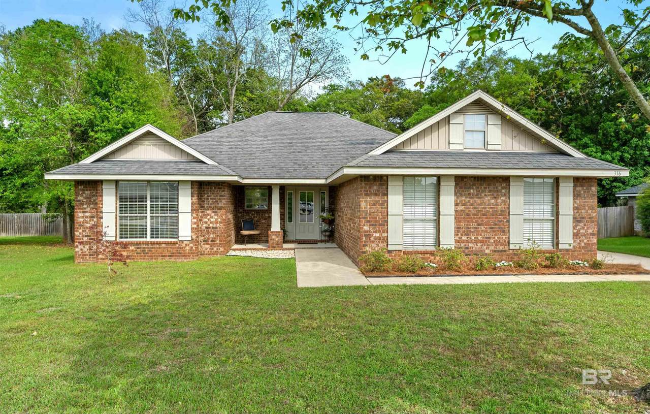 316 Blackfriars Street - Photo 1
