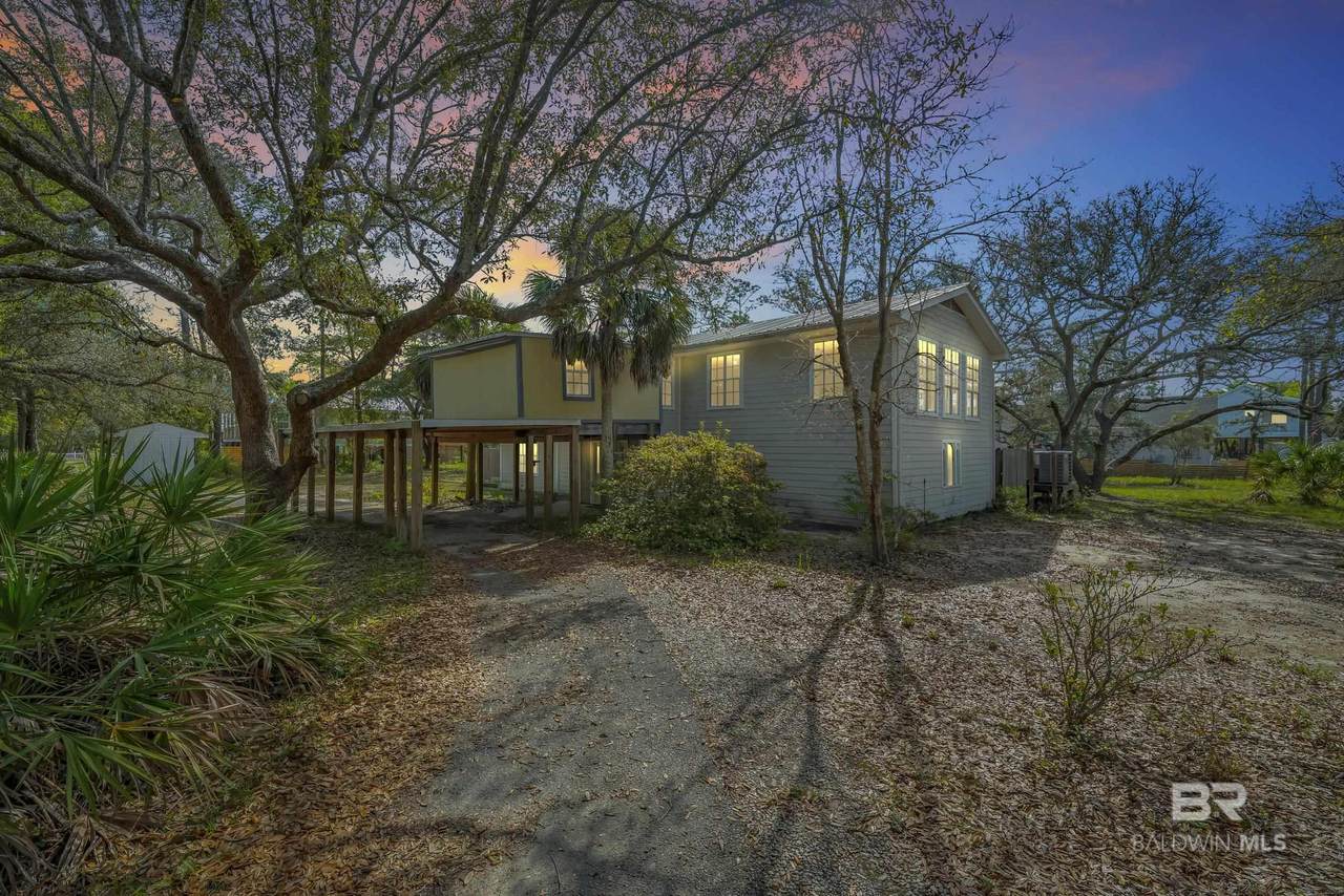 30758 Pine Street - Photo 1