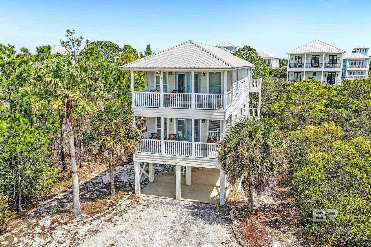 630 Gulf Way Drive - Photo 1